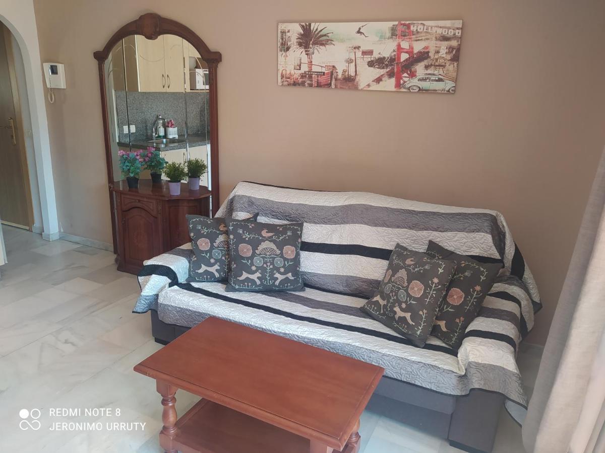 شقة فوينخيرولا  في Apartamento Molino De Viento المظهر الخارجي الصورة